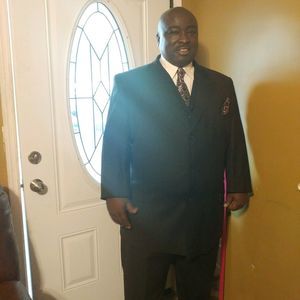 Meet your Posher, Ivin